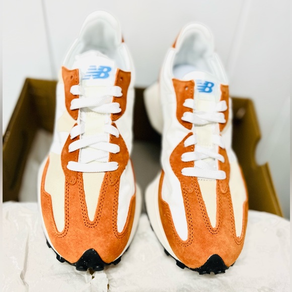 New Balance 327 Casual Sneakers Shoes Women 9.5 / Men 8 Rust Oxide Timberwolf - Picture 14 of 16